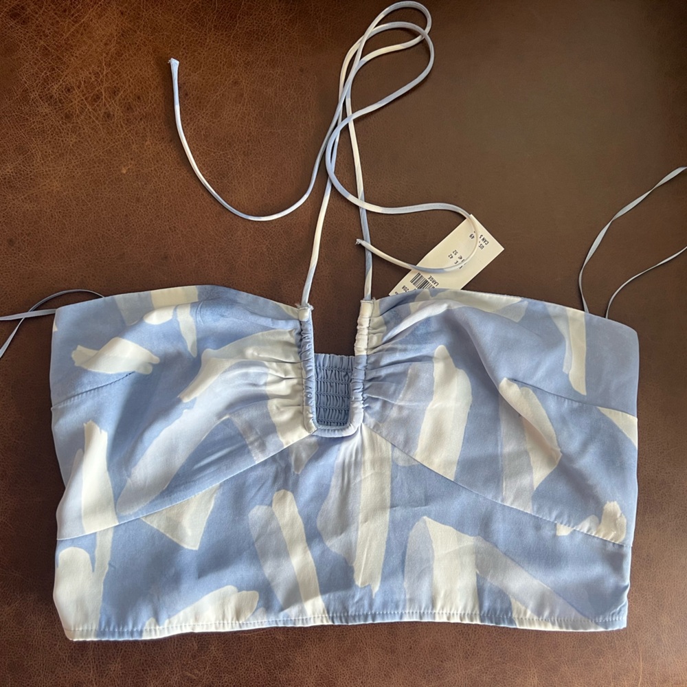 Abercrombie crop top NWT